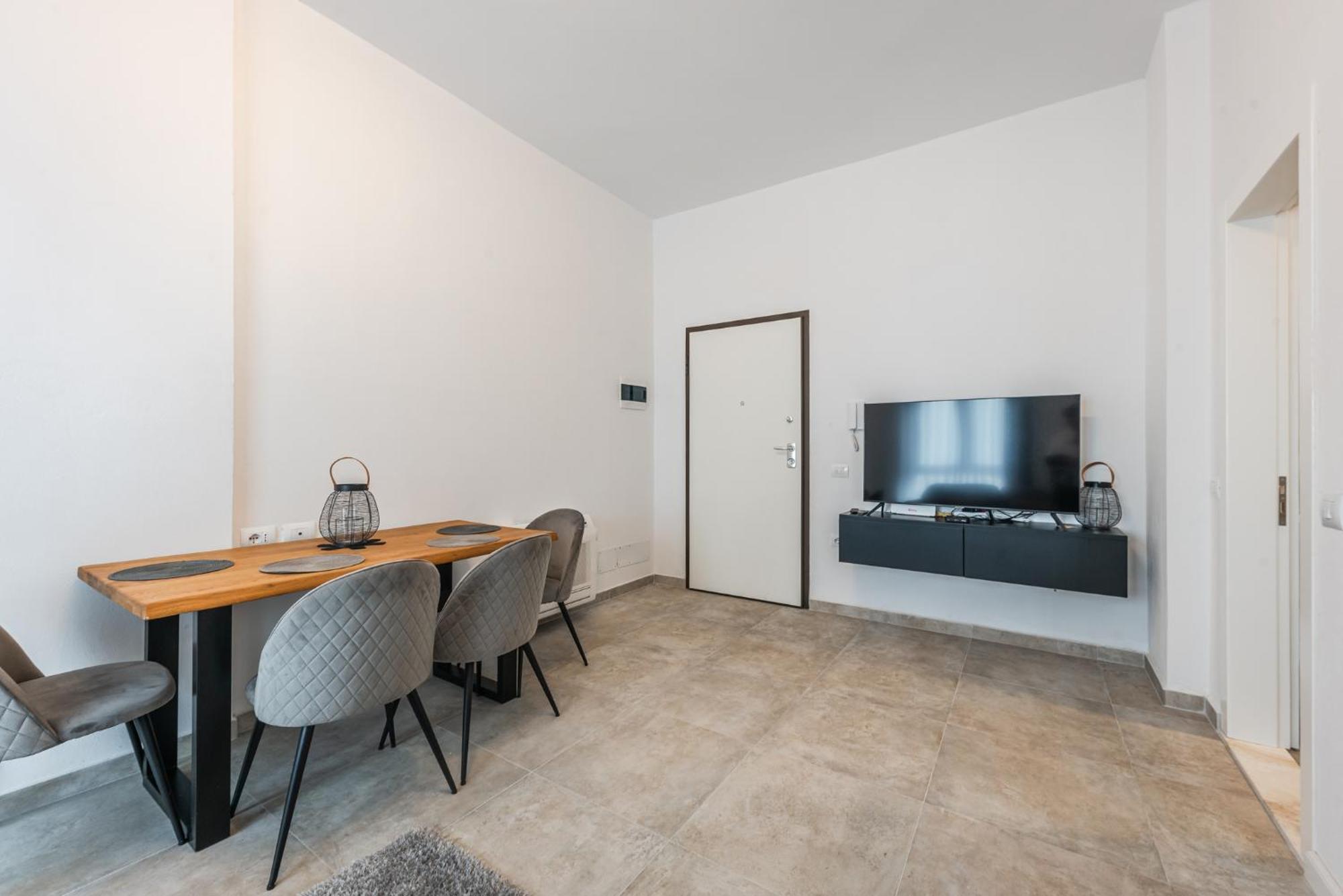 Royal Hill Apartments By Ps Durres Bagian luar foto
