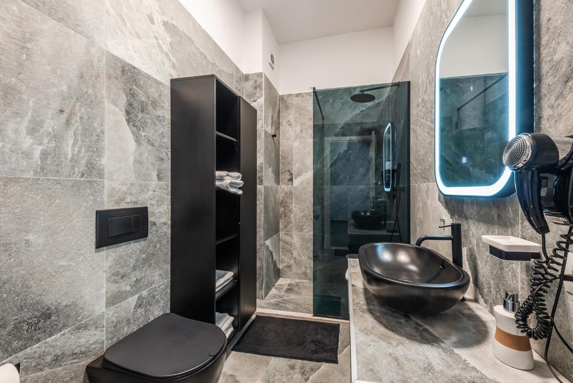 Royal Hill Apartments By Ps Durres Bagian luar foto