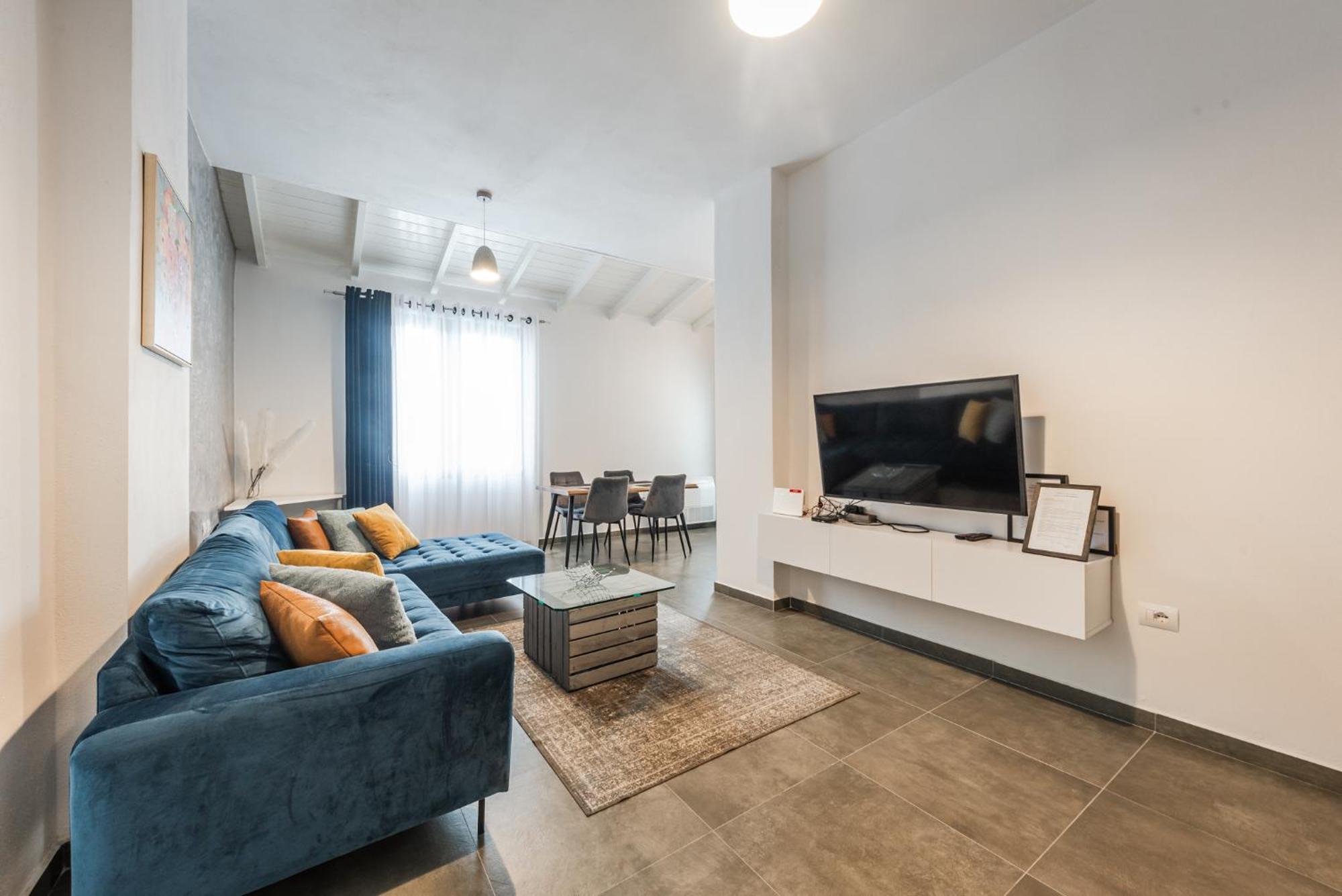 Royal Hill Apartments By Ps Durres Bagian luar foto